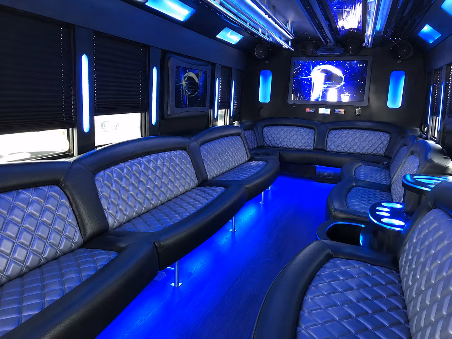 Overland Park Birthday, Sweet 16, & Quinceañera Party Bus Rentals