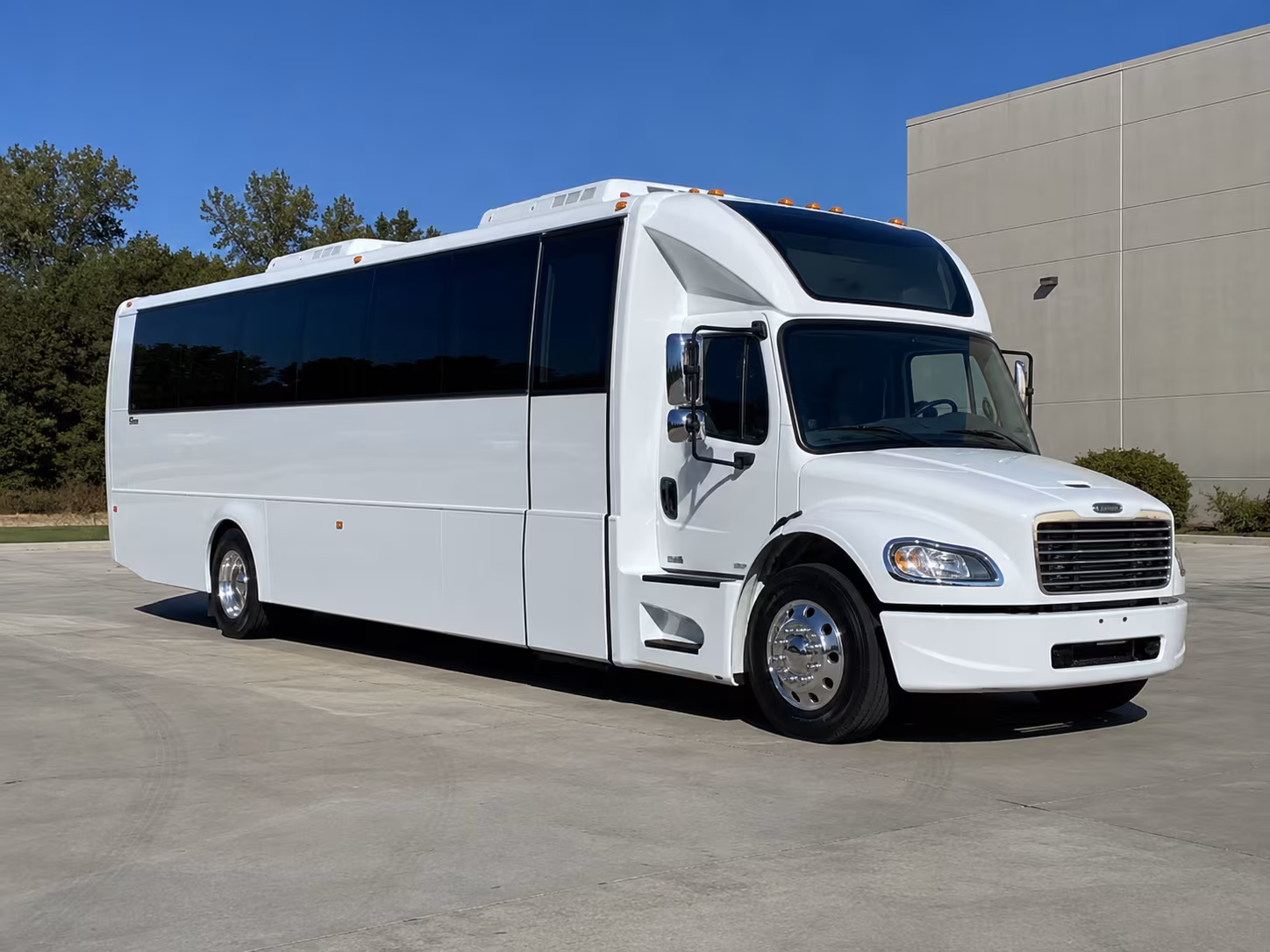 Overland Park Prom & Homecoming Transportation group transportation