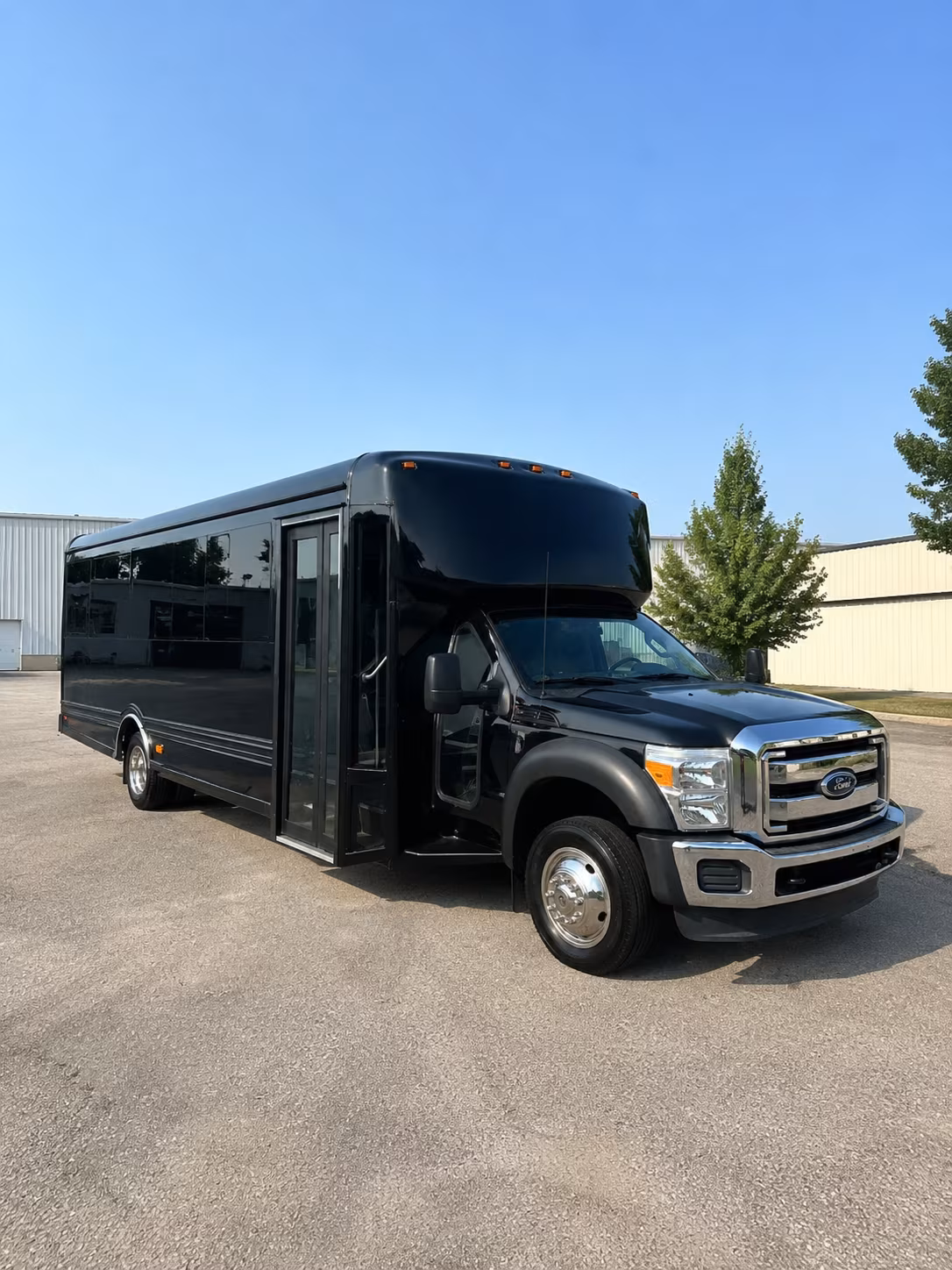 Overland Park Winery Tour & Pub Crawl Transportation party bus interior