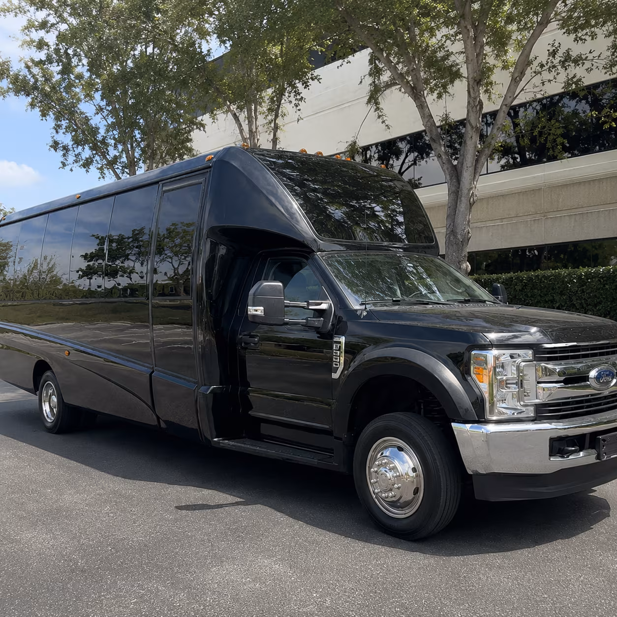 Shawnee Party Bus Rental